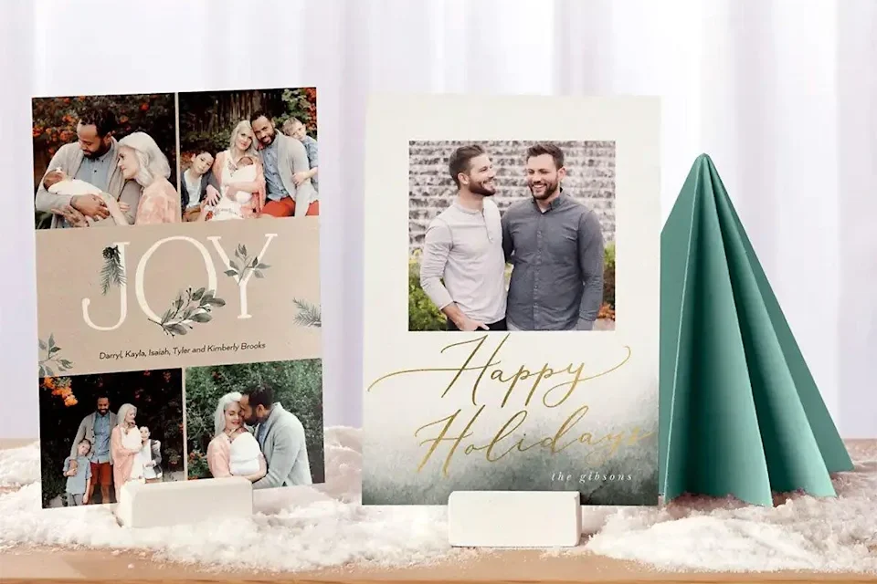 The 10 Best Places to Order Your Christmas Cards Online